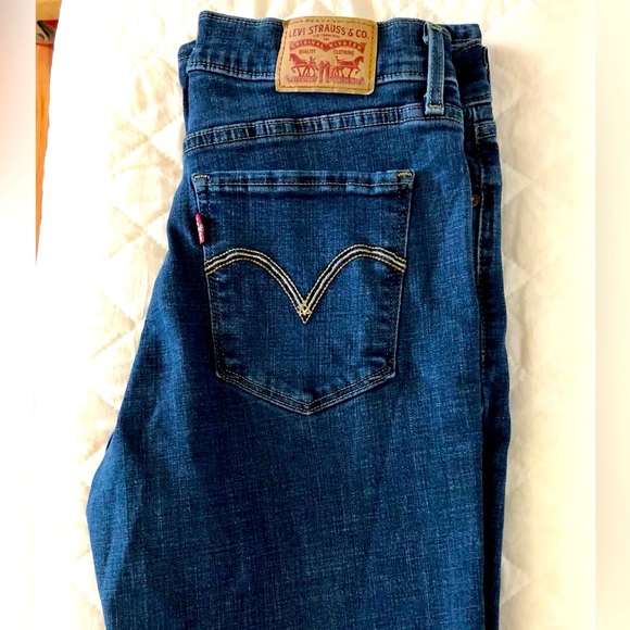 Levi's Denim - Women’s Levi’s Classic Bootcut size 10 very stretchy